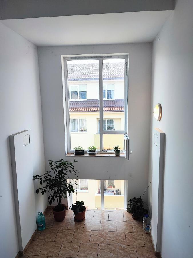 Quiet And Cozy 2 Bedroom Flat With Free Parking Included Apartment Floresti (Cluj)